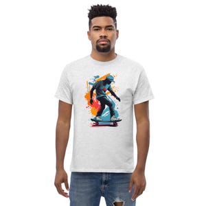 Skater Graphic Tee, Bold Skate Style Streetwear T-Shirt, 100% Cotton Unisex Skateboarding Shirt, Urban Fashion Graphic Top for Skaters