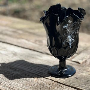 Rare Signed Black Fenton Hand Painted Ruffled Thumbprint Handkerchief Vase