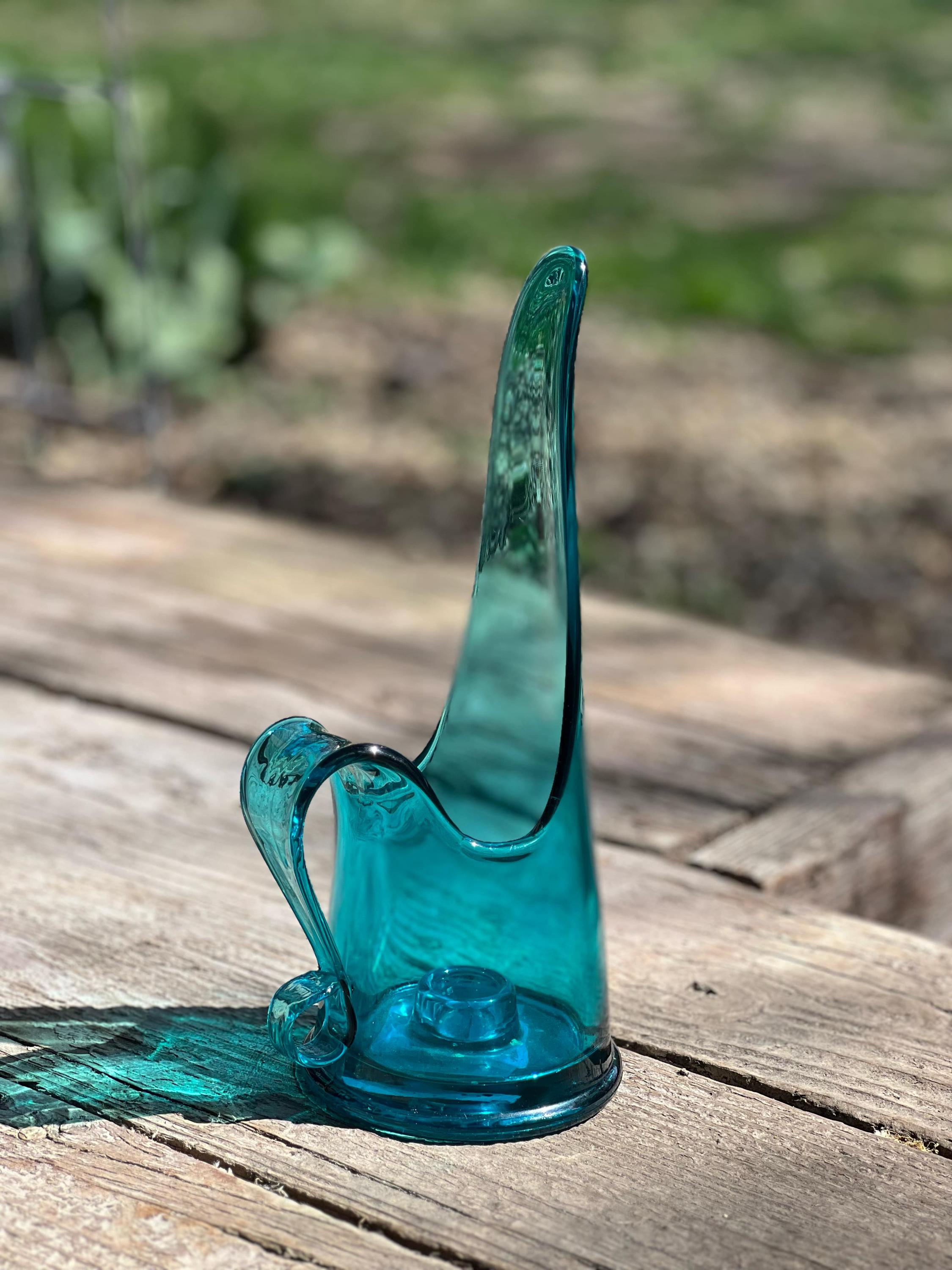 L.E. Smith Mid Century Swung Blue Art Glass Pitcher – Vintage Stretch Glass Vase – MCM Cobalt Blue Home Decor - UV Reactive