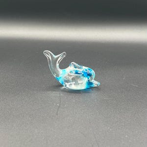Mid-Century Modern Murano Art Glass Fish Paperweight – Handblown Italian Sculpture 3"H x3"W