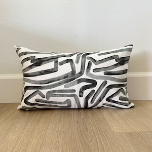 Labyrinth Pillow Cover Black and White Linen Pillow Cover Geometric Pillow Modern Art Pillow Decorative Pillow Paint image 3