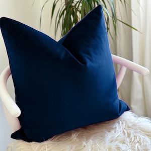Royal Blue Velvet Pillow Cover - Navy Blue Pillow - Bright - Heavy Velvet - Zipper Enclosure Cover - Solid Throw - Soft Cushion