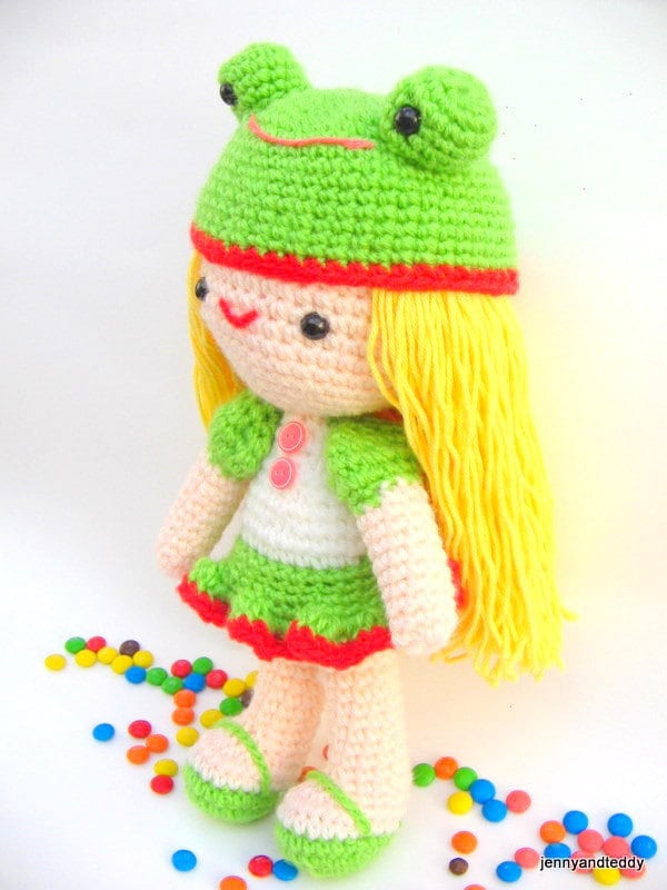 30 Tiny Amigurumi Patterns to Crochet, From Cats and Frogs to Mini Bundles 12 Girl Frog Amigurumi Crochet Pattern