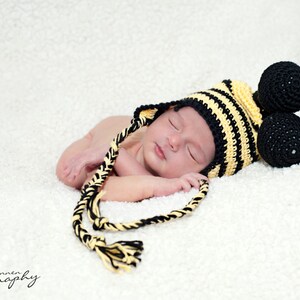Instant Download PDF Crochet Pattern Bumble Bee Hat With Earflap Sizes ...