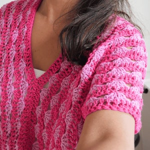 Easy v neck crochet summer top PDF crochet pattern with video tutorial.
