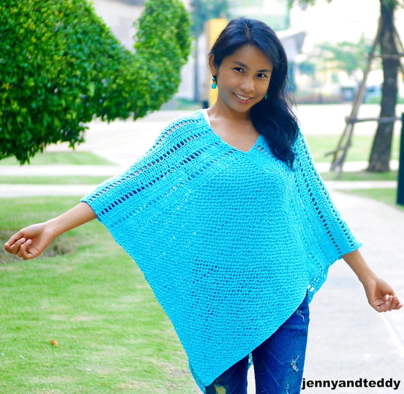 Crochet poncho pattern, Lilly easy poncho, triangle poncho, triangle shawl, easy crochet pattern, crochet sweater, poncho for women, pdf image 4
