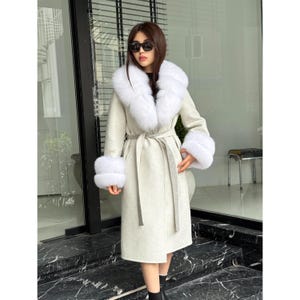 White Handmade Women Alpaca Coat With Fox Fur , Luxury Outwear | Natural Alpaca Wool Coat | Soft & Warm – Handmade Women’s Outerwear
