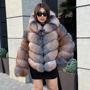 Genuine Fox Fur Jacket: Detachable Hood & Sleeves, Handmade Elegant Fur Coat