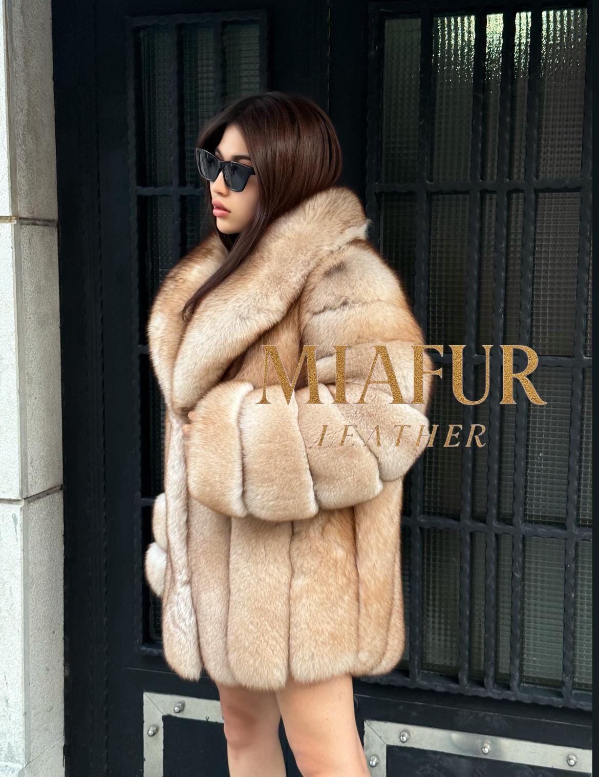 ゴールドベージュフォックスファージャケット：レディースハンドメイド