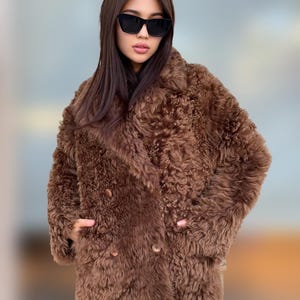 Brown Luxury Reversible Shearling Coat for Women – Genuine Tigrado Sheepskin Double-Sided Jacket – Handmade Warm Winter Fur Outerwear