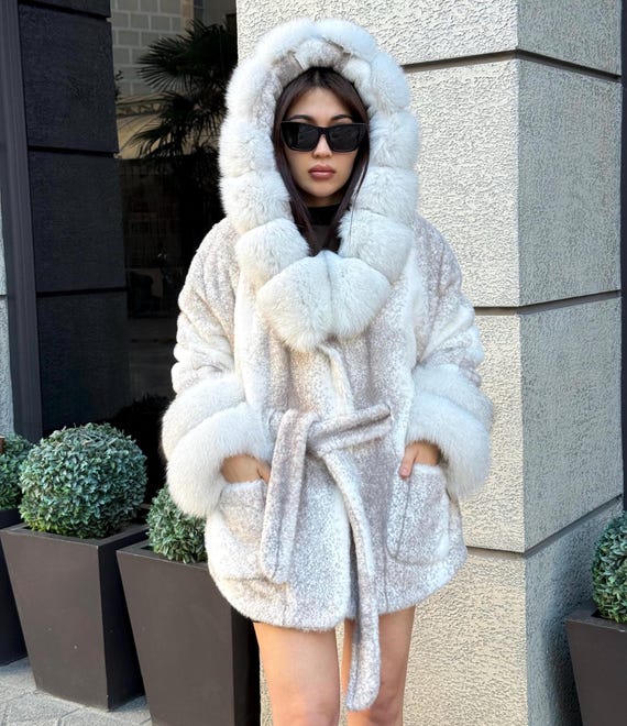 ケープコート フォックスファー ホワイトオンブレフェイクミンクファー