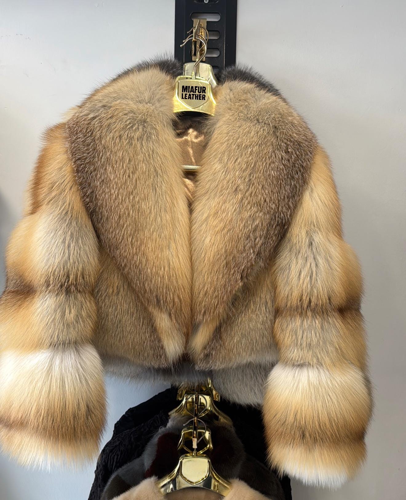 フォックスファー クロップド ショートコート ゴールデン レディース フォックスファー クロップド ショートコート ゴールデン レディース