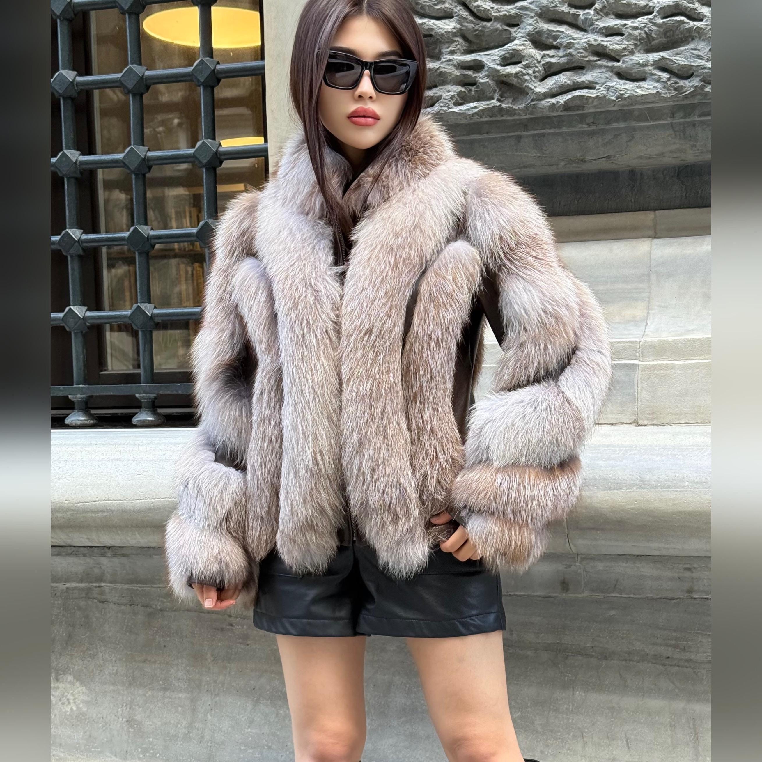 Women's Beige Fox Fur Jacket. Short Slim-fit Fox Fur Coat - Etsy