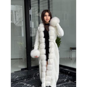 White Handmade Women Luxury Knit Cardigan with Real Fox Fur Trim Coat –Handcrafted Long Knitwear Coat – Elegant Cable  Outerwear for Women