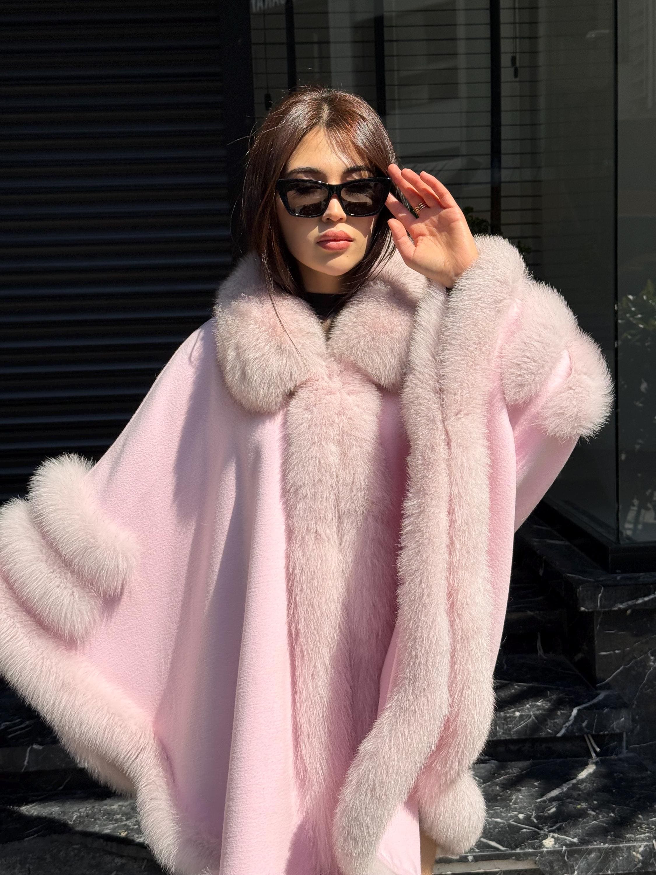 マント フォックス バックスキン マント フォックス バックスキン フォックス風ファーミニバッグ – FACE