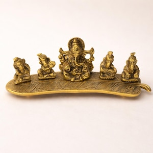 Ganesha Idol Set, Brass Finish Decorative Metal Ganpati on Leaf Tray, Pooja Room Decor, Office Gift, 27cm