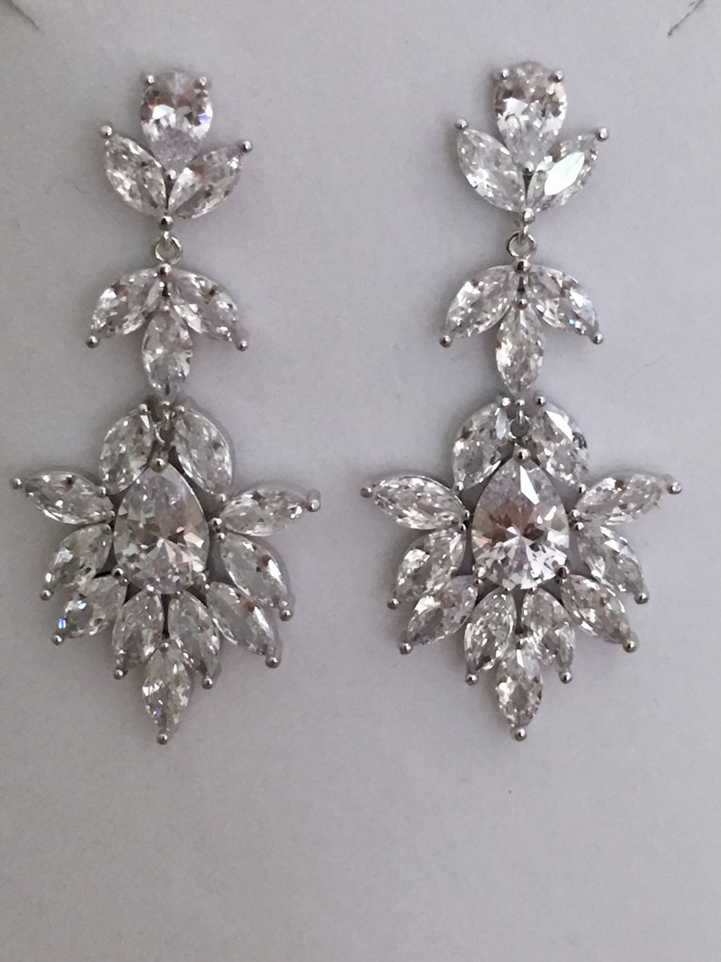 Rhodium Bridal Earrings Silver Statement Bridal Earrings Rhinestone Bridal Earrings Vintage Bridal Earrings Silver Earrings