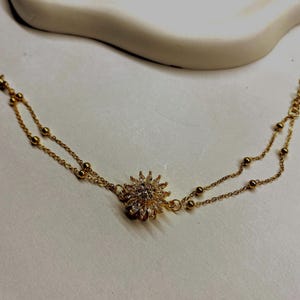Minimalist Flower Bracelet with Zircon Stone,Elegant Layered Chain and Bead Detail Bracelet,Gift for Her