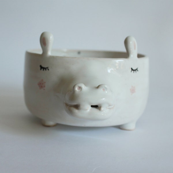 Hippo bowl - ceramic bowl with polka dot, planter, trinket dish