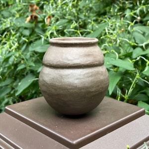 Round Bottom Earthen Ceramic Bud Vase // Handmade Rustic Stoneware Pottery