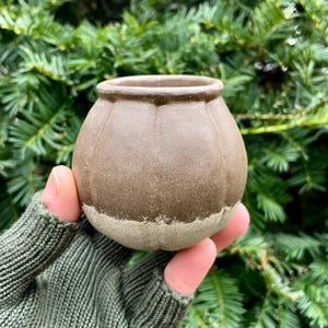 Round Slipware Ceramic Bud Vase // Handmade Rustic Stoneware Pottery