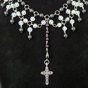 Handmade Gothic Choker with Cross Pendant - Matte Black & Frosted Glass Beads – Statement Jewelry for Alternative Fashion, Dark Aesthetic