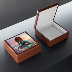 Mermaid Jewelry Box with Ocean Vibes, Perfect for Gifts, Home Decor, Keepsakes, and Treasure Storage