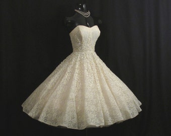 Vintage 1950's 50s STRAPLESS Ivory Lace Rhinestones Soutache Ribbon Circle Skirt Party Prom Wedding DRESS Gown