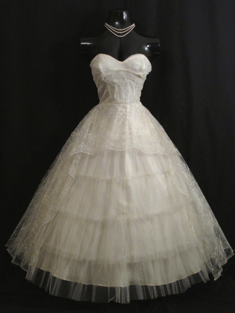 Vintage 50's 50s STRAPLESS Bombshell Ivory Tulle Embroidered Lace Party Prom Wedding DRESS Gown image 2