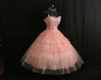 Vintage 1950's 50s Bombshell STRAPLESS Pink Lace Tulle Party Prom Wedding Bridal Dress Gown Rare Medium to Large Size
