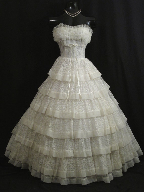 Vintage 1950 S 50s Bombshell Strapless Ivory Tiered Etsy
