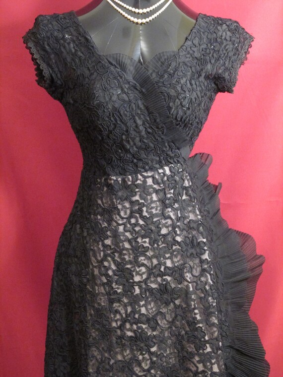 Vintage 1940's 50's Black Illusion Organza Lace T… - image 7