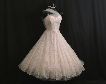 Vintage 1950's 50s Strapless Bombshell PINK Ivory Lace Tulle Ribbon Bows Party Prom Wedding Dress Gown