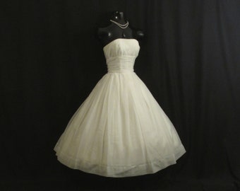 Vintage 1950's 50's STRAPLESS Ivory White Ruched Chiffon Organza Party Prom Wedding Dress Gown