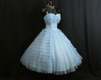 SALE Vintage 1950's 50s STRAPLESS Baby Blue Tiered Lace Circle Skirt Party Prom Wedding DRESS Gown