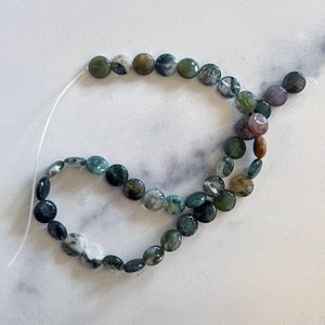Green Agate Round Beads, green Beads, Natural Gemstone Beads, Beads for Jewelry Making, Round Center Drilled Beads, Jewelry Making Supplies