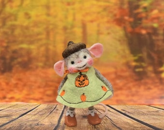 Needle Felted Fall or Halloween Mouse "Pumpkin Girl"!