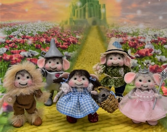 Needle Felted Halloween Mice: Oz Costumes, Pose-able Fall Decor