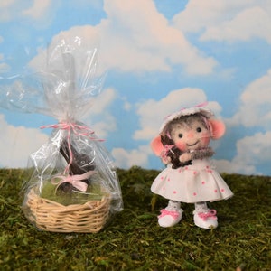 Needle Felted &quot;Easter Mouse&quot; Girl! .............Free Shipping In The U.S.