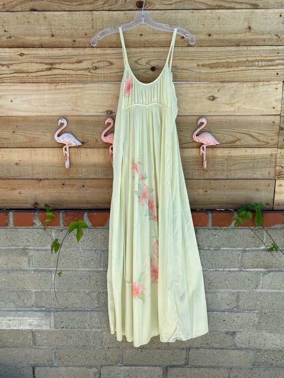 Vintage Yellow Floral Nightie - image 1