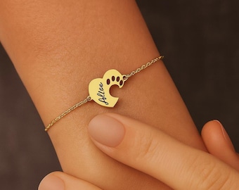 Custom Engraved Paw Print Bracelet, Minimalist Heart Paw Print Bracelet, Engraved Pet Name Bracelet,Dog Name Bracelet, Cat paw Bracelet