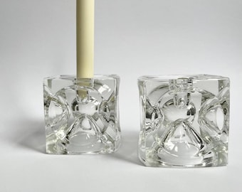 Świeczniki Rudolf Junikl Sklo „Ice Cube”.