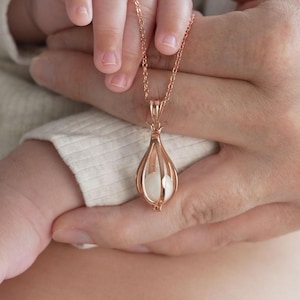 DIY Kit breastmilk jewelry for making a necklace cage locket with breastmilk pearl for DIY breast milk jewelry  necklace making