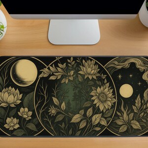 Mystical Moon Phase Desk Mat – Botanical Celestial Mouse Pad, Witchy Floral Office Decor, Nature Goth Desk Setup, Astrology Vibes Workspace