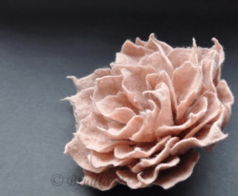 Felted Flower Dusty Pink Felt Flower Brooch Blush Pink Etsy