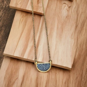 Denim ketting - roestvrijstalen gouden halve cirkel denim hanger dunne ketting choker