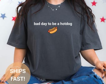 Camiseta divertida de perrito caliente con colores cómodos: camiseta con meme de moda
