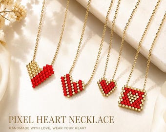 Collana Miyuki Pixel Heart, ciondolo con perline rosse e dorate, gioiello retrò fatto a mano a tema amore.