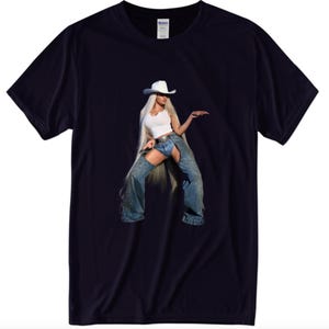 ロデオ風Tシャツ、クイーンカウボーイシャツ、モストウォンテッドカウボーイTシャツ、カウボーイツアーシャツ、カウボーイツアー2025