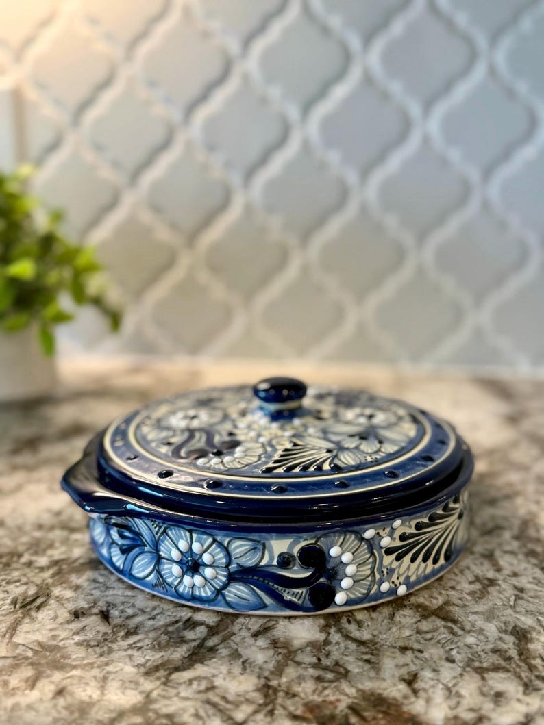 Calentador de tortilla de Talavera pintado a mano mexicano, Tortillero Mexicano de Talavera Pintado a Mano.